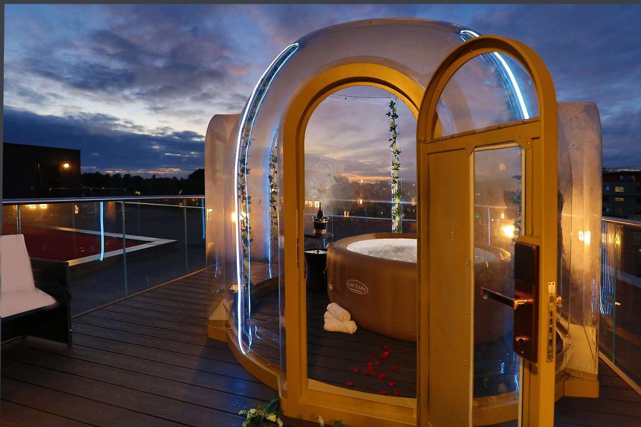 Spark By Hilton Luton المظهر الخارجي الصورة