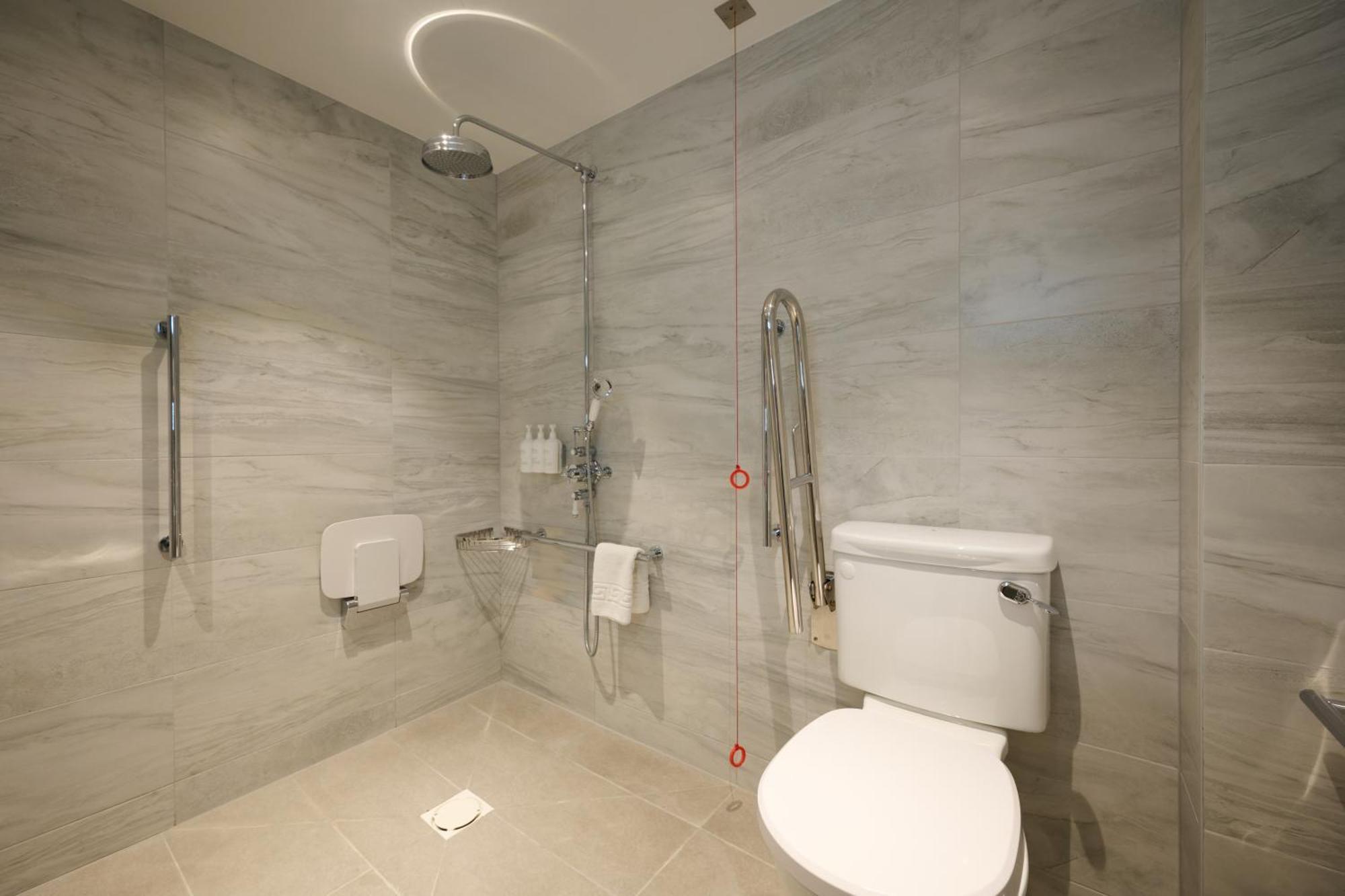 Spark By Hilton Luton المظهر الخارجي الصورة